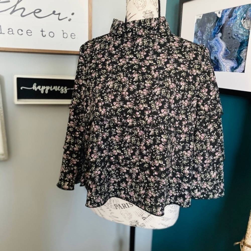 Walter Baker Micah Top. -> Walter Baker Micah Top.
